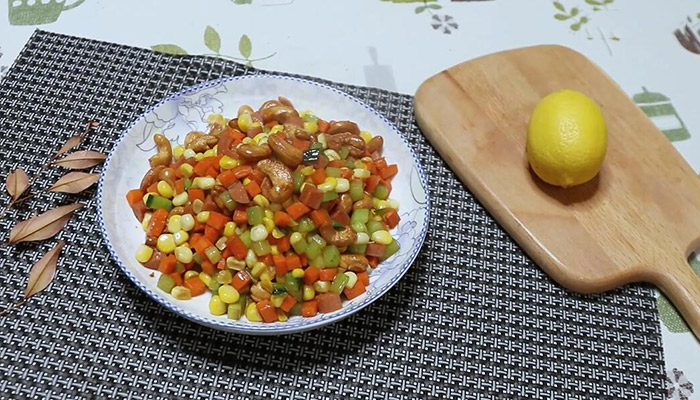 腰果玉米的做法 腰果玉米怎么做