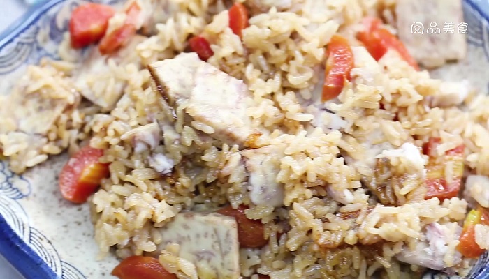 香芋红萝卜焖饭的做法 香芋红萝卜焖饭怎么做