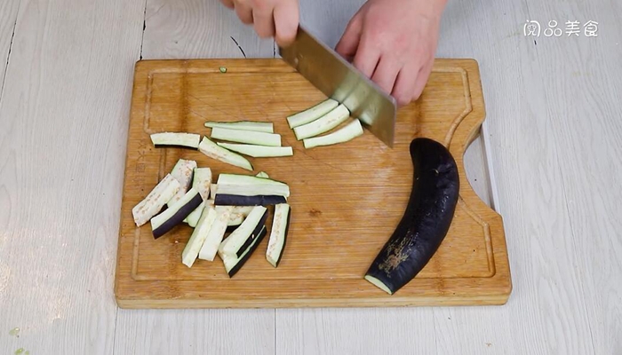 茄子与鸡腿菇的做法 茄子与鸡腿菇怎么做