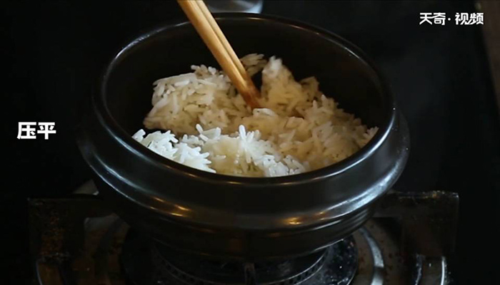 石锅牛肉拌饭怎么做 石锅牛肉拌饭