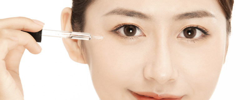 先用精华液还是水 精华液和水哪个先用