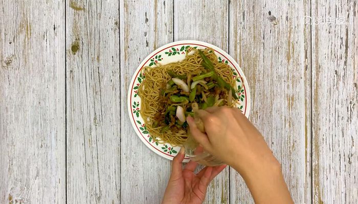 豆角蒸面条三不粘的做法  豆角蒸面条三不粘怎么做