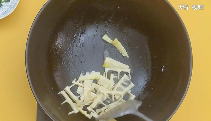 翡翠春笋的做法 翡翠春笋怎么做