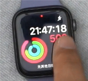 Apple Watch Series 5怎么设置表盘风格