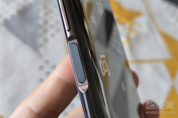 努比亚z20支持指纹解锁吗