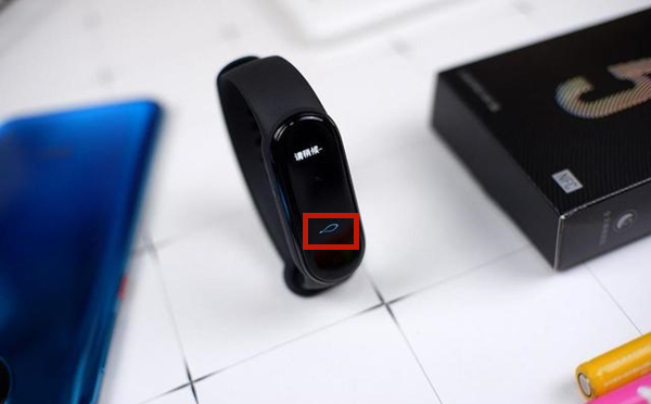 小米手环5首次使用怎么开机