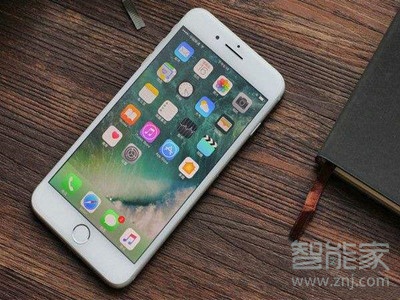 iphone7摔了一下摄像头黑屏