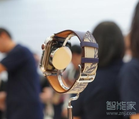 Apple Watch Series 5怎么保养表带