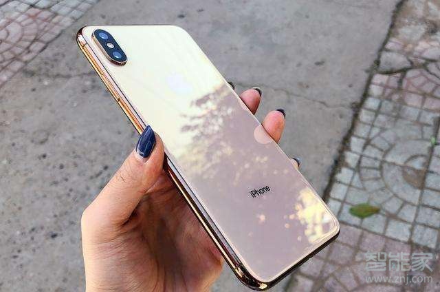 iphonexsmax没有指纹解锁吗?