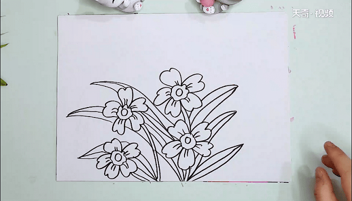 茂密的花丛简笔画 茂密的花丛画报