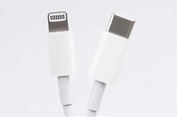 12promax有没有数据线