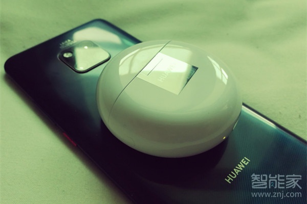 华为freebuds3怎么无线充电