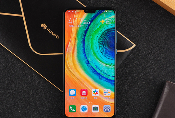 mate30青山黛是什么材质的