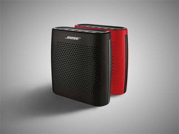 解决Bose SoundLink Color2蓝牙音响连接交流电源时扬声器不启动的问题