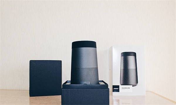 SoundLink Revolve蓝牙音响怎么断开或重新连接设备