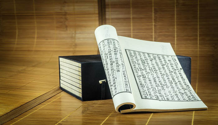 齐将田忌善而客待之翻译 齐将田忌善而客待之的意思