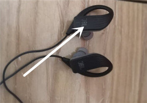 JBL Endurance Sprint耳机指示灯灯光含义