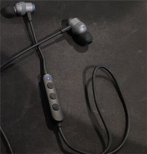 网易智造x3plus耳机指示灯说明