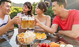 朋友聚餐的好句子 有关聚餐的说说