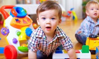 孩子第一次上幼儿园为什么会哭 很大原因是你做错了这几件事