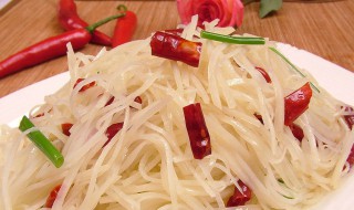 酸辣萝卜丝的家常做法 酸辣萝卜丝的简单家常做法