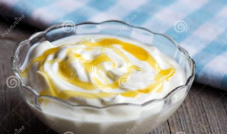 蜂蜜酸奶面膜做法 蜂蜜酸奶面膜做法以及使用方法