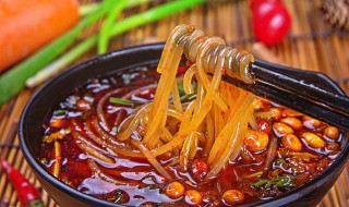 最简单的酸辣粉做法 最简单的酸辣粉做法是什么