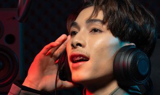 女儿情歌词简谱 女儿情歌词是什么