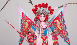 京剧的由来简介 关于京剧的由来简介