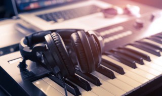 奔跑的少年歌词 歌曲奔跑的少年歌词