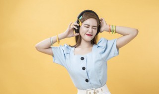 我的果汁分你一半歌词 歌曲我的果汁分你一半歌词