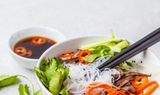 鸡汤米线的做法与配料 鸡汤米线怎么做