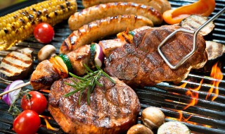 烧烤时怎样防止木炭起火 烧烤时如何防止木炭起火