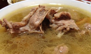 怎样做老鸭汤家常做法 老鸭汤的做法