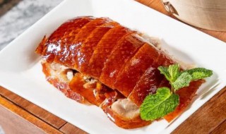 北京烤鸭做法 如何做北京烤鸭