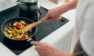 牛肉炒迟菜心的做法 牛肉炒迟菜心怎么做