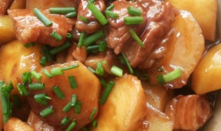 土豆烧肉怎么做 如何做土豆烧肉
