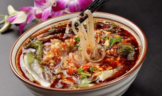 酸辣粉汤怎么做 这个汤有什么特点
