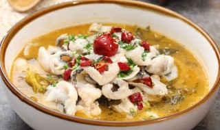 酸菜鱼鱼肉滑嫩技巧 有什么技巧可以使酸菜鱼鱼肉滑嫩