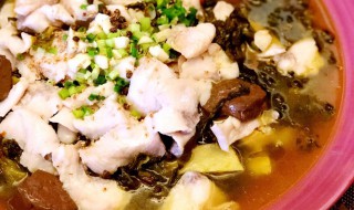 做酸菜鱼的方法 具体做的时候加入什么