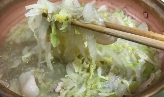 酸菜粉丝白肉的做法 方法教给你