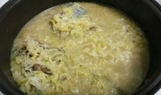 怎么做东北酸菜 需要有什么辅料