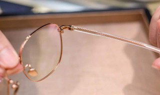 眼镜掉漆怎么解决 怎么可以补漆