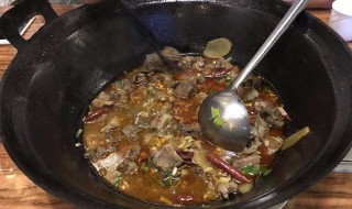 炖羊肉烂的方法 工具是关键