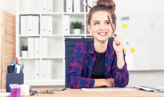 赞美画画的唯美简短句子 描写绘画的优美句子有哪些