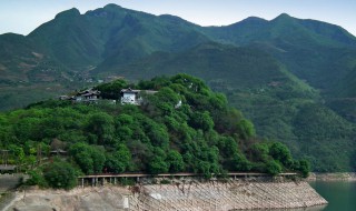 到重庆旅行的唯美诗句 带着古诗去重庆旅行