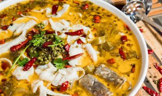 正宗川菜酸菜鱼这么做 正宗川菜酸菜鱼的做法与步骤