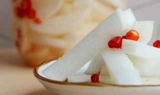 萝卜酸怎么做 萝卜酸的做法