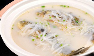 酸萝卜鲫鱼汤的做法 酸萝卜鲫鱼汤怎么做得好吃