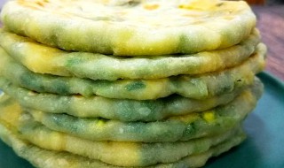 如何制作好吃的炸玉米面韭菜盒子 制作好吃的炸玉米面韭菜盒子